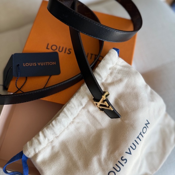 Louise Vuitton Iconic 25 mm Reversible Belt (Brand New) - Picture 7 of 14